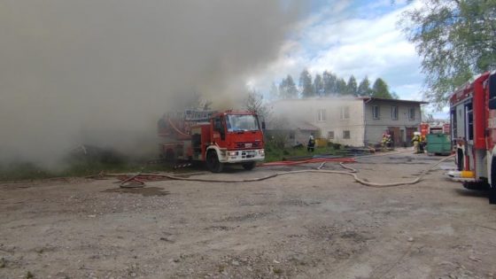 Pożar hali produkcyjnej w Klepaczach niedaleko Białegostoku