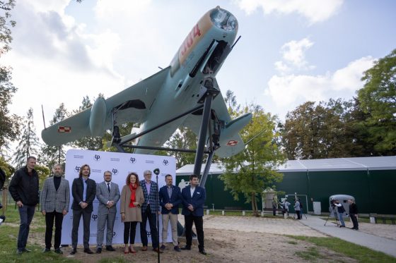 Politechnika Białostocka odnowiła odrzutowiec LIM-5 dla Muzeum Wojska w Białymstoku