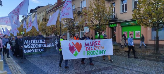 Ulicami Białegostoku przeszedł Podlaski Marsz dla Życia