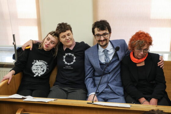 Prokuratura cofnęła apelacje – prawomocne uniewinnienie aktywistów ws. nielegalnych migrantów