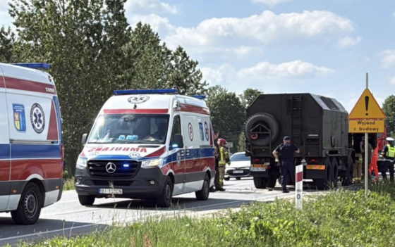 Siemiatycze. Pięć Samochodów w kolizji, jedna osoba w szpitalu