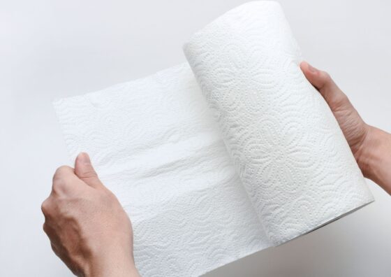 Mocny ręcznik papierowy – kiedy naprawdę się przydaje?