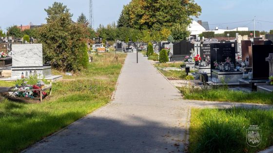 Sokółką. Droga przez cmentarz otwarta